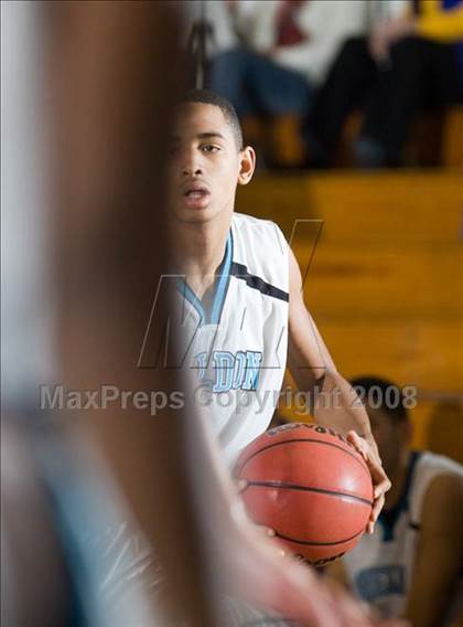 Thumbnail 1 in Turlock vs Sheldon (Modesto Christian Classic) photogallery.