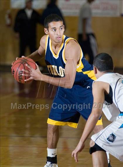 Thumbnail 2 in Turlock vs Sheldon (Modesto Christian Classic) photogallery.