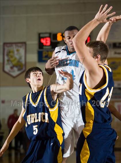 Thumbnail 2 in Turlock vs Sheldon (Modesto Christian Classic) photogallery.