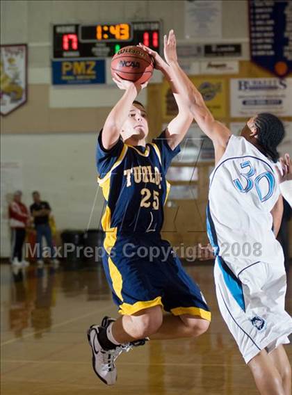 Thumbnail 3 in Turlock vs Sheldon (Modesto Christian Classic) photogallery.