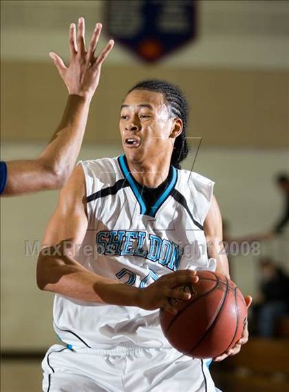 Thumbnail 1 in Turlock vs Sheldon (Modesto Christian Classic) photogallery.