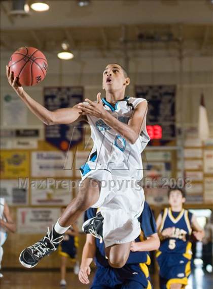 Thumbnail 2 in Turlock vs Sheldon (Modesto Christian Classic) photogallery.