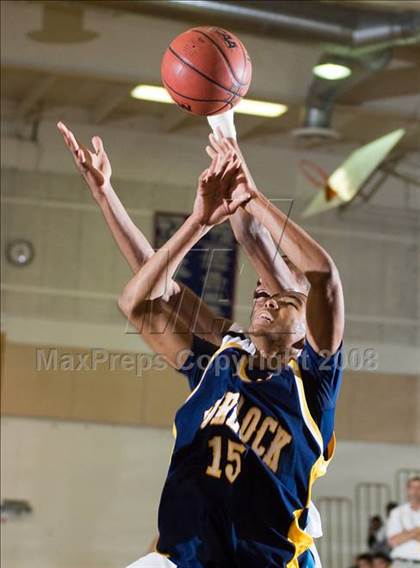 Thumbnail 2 in Turlock vs Sheldon (Modesto Christian Classic) photogallery.