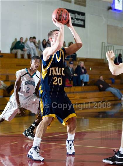 Thumbnail 3 in Turlock vs Sheldon (Modesto Christian Classic) photogallery.
