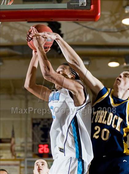Thumbnail 3 in Turlock vs Sheldon (Modesto Christian Classic) photogallery.