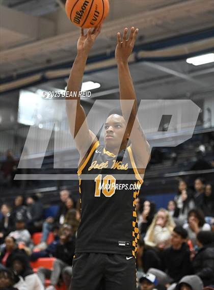 Thumbnail 1 in Joliet West @ Romeoville photogallery.