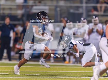 Thumbnail 1 in Lamar Consolidated @ Lake Creek photogallery.