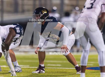 Thumbnail 2 in Lamar Consolidated @ Lake Creek photogallery.
