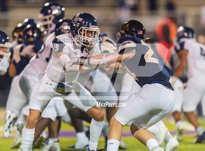 Thumbnail 2 in Lamar Consolidated @ Lake Creek photogallery.
