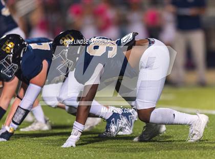 Thumbnail 1 in Lamar Consolidated @ Lake Creek photogallery.