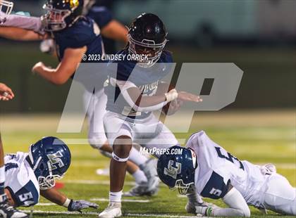 Thumbnail 2 in Lamar Consolidated @ Lake Creek photogallery.