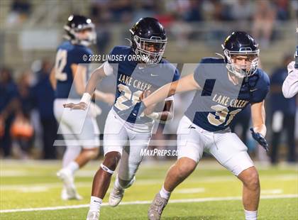 Thumbnail 1 in Lamar Consolidated @ Lake Creek photogallery.