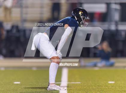 Thumbnail 3 in Lamar Consolidated @ Lake Creek photogallery.