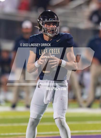 Thumbnail 3 in Lamar Consolidated @ Lake Creek photogallery.