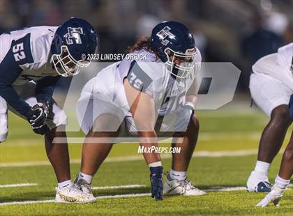 Thumbnail 1 in Lamar Consolidated @ Lake Creek photogallery.