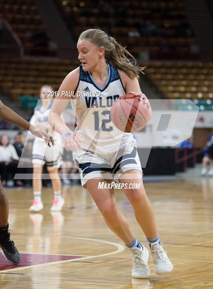 Thumbnail 2 in Valor Christian vs. Grandview (CHSAA 5A Great 8) photogallery.