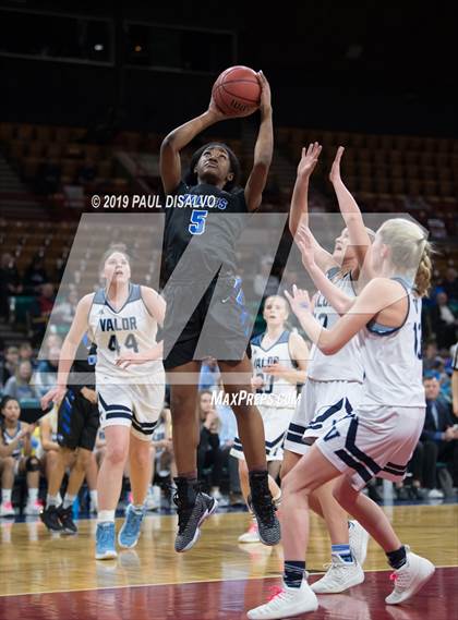 Thumbnail 2 in Valor Christian vs. Grandview (CHSAA 5A Great 8) photogallery.