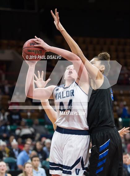 Thumbnail 2 in Valor Christian vs. Grandview (CHSAA 5A Great 8) photogallery.