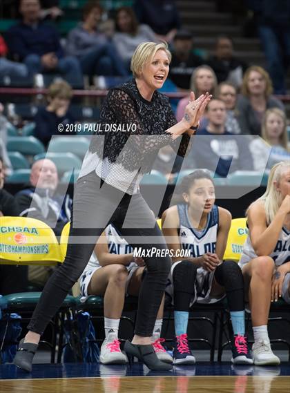 Thumbnail 1 in Valor Christian vs. Grandview (CHSAA 5A Great 8) photogallery.