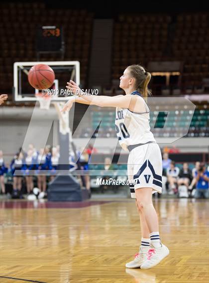Thumbnail 1 in Valor Christian vs. Grandview (CHSAA 5A Great 8) photogallery.