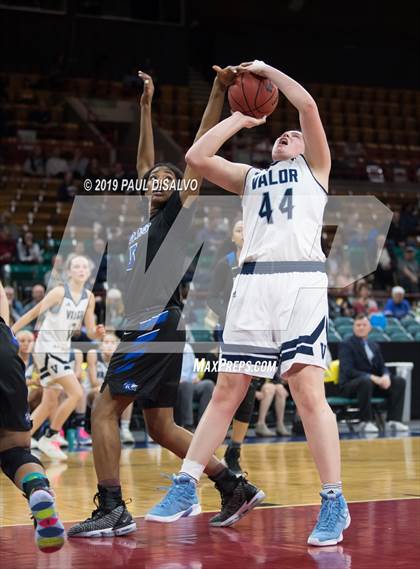Thumbnail 1 in Valor Christian vs. Grandview (CHSAA 5A Great 8) photogallery.