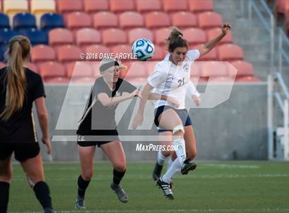 Thumbnail 3 in Lone Peak vs. Layton (UHSAA 6A Final) photogallery.