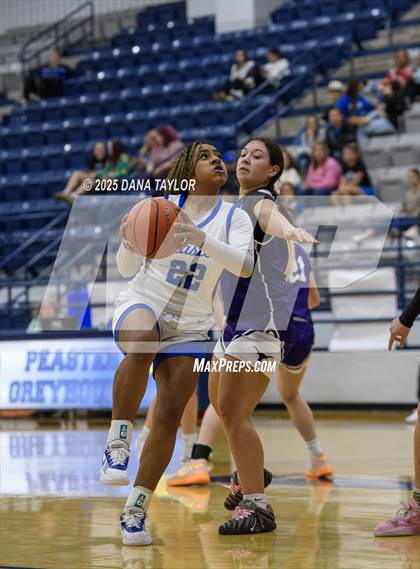 Thumbnail 1 in Early @ Peaster photogallery.