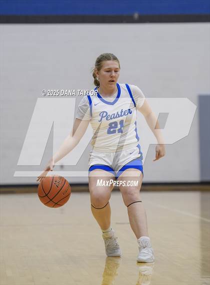 Thumbnail 1 in Early @ Peaster photogallery.