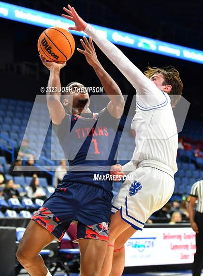 Thumbnail 1 in San Marcos vs. Colony photogallery.