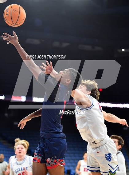 Thumbnail 3 in San Marcos vs. Colony photogallery.