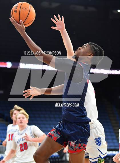 Thumbnail 2 in San Marcos vs. Colony photogallery.