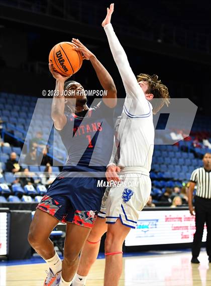 Thumbnail 3 in San Marcos vs. Colony photogallery.