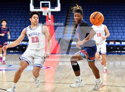 Thumbnail 2 in San Marcos vs. Colony photogallery.