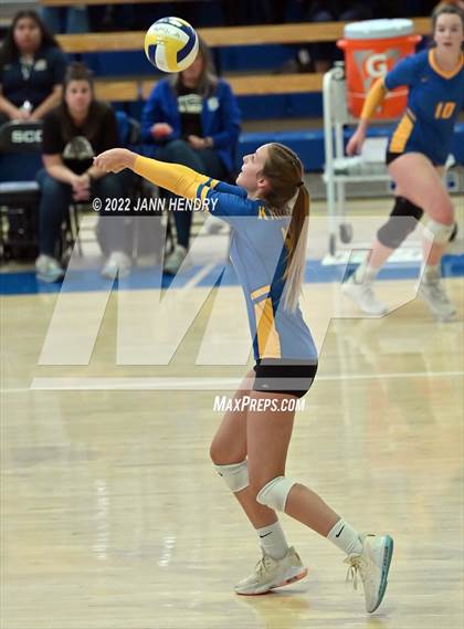 Thumbnail 3 in Ripon Christian @ Central Valley Christian (CIF D4 State Final) photogallery.