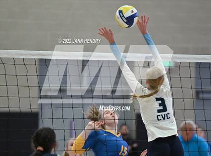 Thumbnail 1 in Ripon Christian @ Central Valley Christian (CIF D4 State Final) photogallery.
