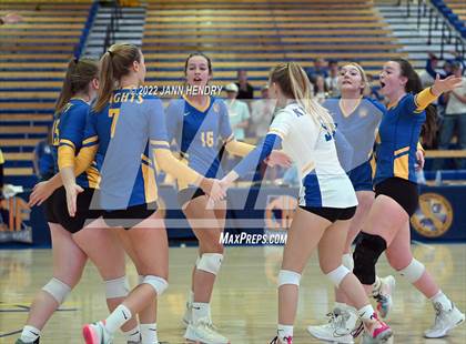 Thumbnail 2 in Ripon Christian @ Central Valley Christian (CIF D4 State Final) photogallery.