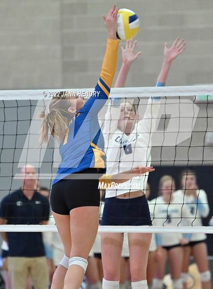 Thumbnail 2 in Ripon Christian @ Central Valley Christian (CIF D4 State Final) photogallery.