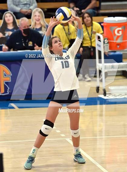 Thumbnail 2 in Ripon Christian @ Central Valley Christian (CIF D4 State Final) photogallery.