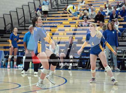 Thumbnail 1 in Ripon Christian @ Central Valley Christian (CIF D4 State Final) photogallery.