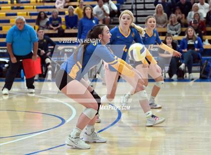Thumbnail 2 in Ripon Christian @ Central Valley Christian (CIF D4 State Final) photogallery.