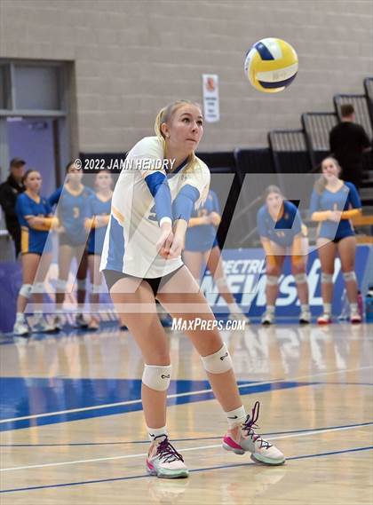 Thumbnail 3 in Ripon Christian @ Central Valley Christian (CIF D4 State Final) photogallery.