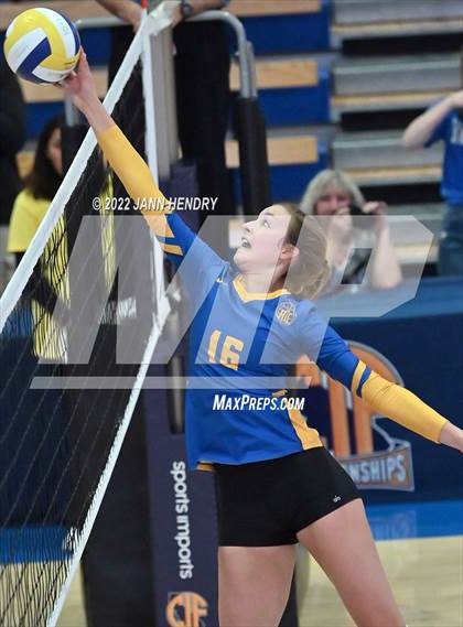 Thumbnail 1 in Ripon Christian @ Central Valley Christian (CIF D4 State Final) photogallery.