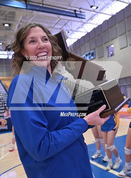 Thumbnail 2 in Ripon Christian @ Central Valley Christian (CIF D4 State Final) photogallery.