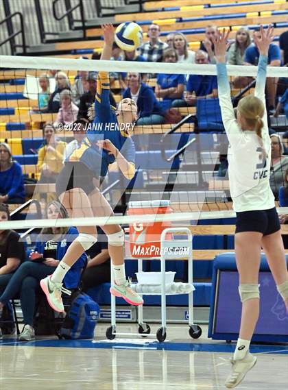 Thumbnail 2 in Ripon Christian @ Central Valley Christian (CIF D4 State Final) photogallery.