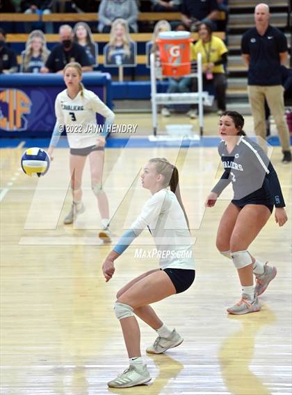 Thumbnail 3 in Ripon Christian @ Central Valley Christian (CIF D4 State Final) photogallery.