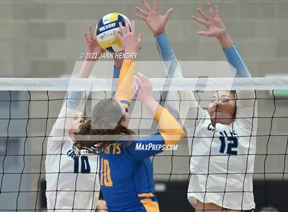 Thumbnail 3 in Ripon Christian @ Central Valley Christian (CIF D4 State Final) photogallery.
