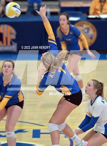 Thumbnail 3 in Ripon Christian @ Central Valley Christian (CIF D4 State Final) photogallery.