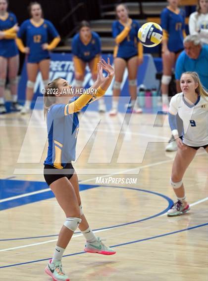 Thumbnail 3 in Ripon Christian @ Central Valley Christian (CIF D4 State Final) photogallery.