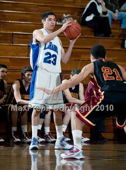 Thumbnail 2 in La Habra vs. Esperanza (Orange Holiday Classic) photogallery.