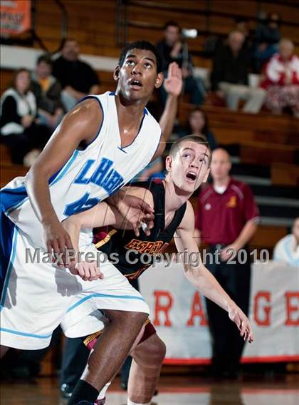 Thumbnail 3 in La Habra vs. Esperanza (Orange Holiday Classic) photogallery.
